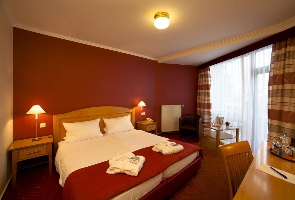 Hotel Zur Post Waldbreitbach ห้อง รูปภาพ
